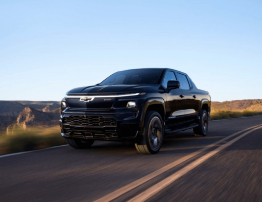 5-must-see-features-of-the-2025-chevrolet-silverado-ev-pickup-truck