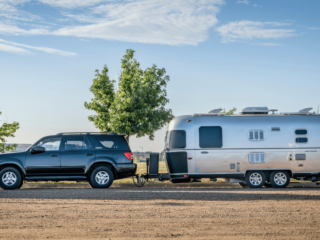 Top 3 SUVs for Towing RVs - banner